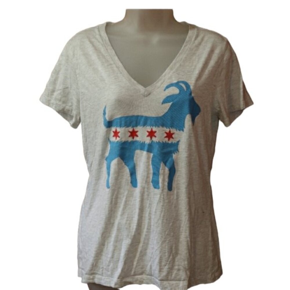 Bella Goat Vneck Tshirt LG
